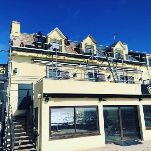 Pose d'une couverture en ardoise traditionnelle