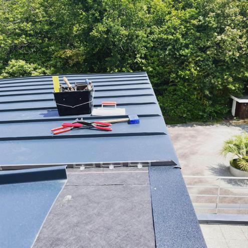 Rénovation toiture en zinc à Bénodet