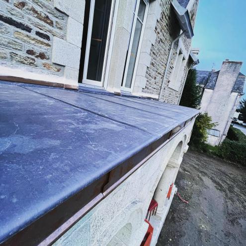 Réalisation d'un balcon plomb à Fouesnant